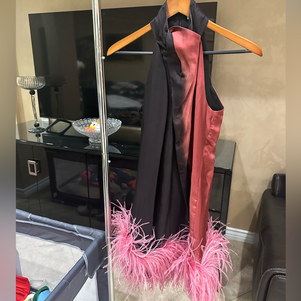 16Arlington feather dress size XS